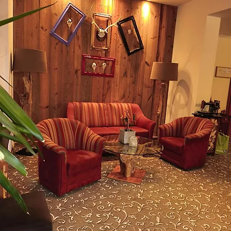 Forest Apartment
