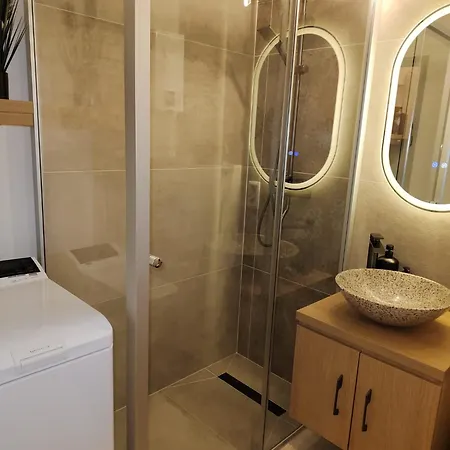 דירה Forest גוסאו