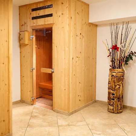 Forest Apartment